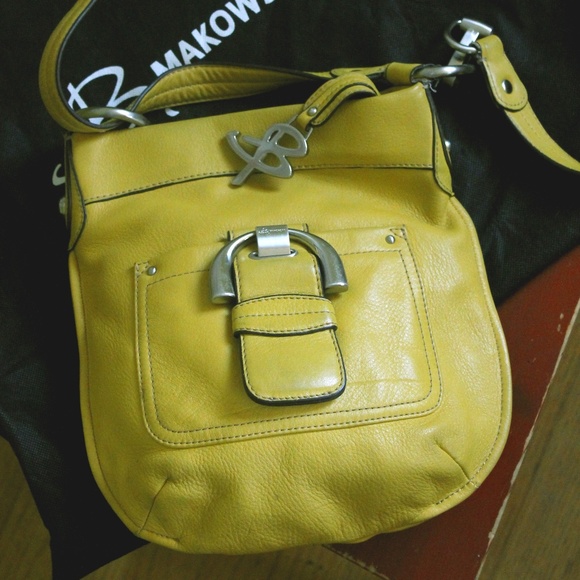 B Makowsky Leather cross body bag - Picture 3 of 8